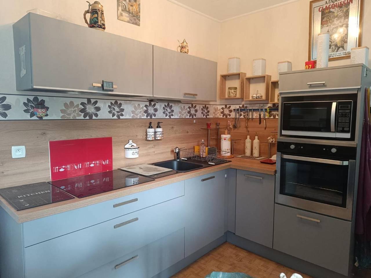 Ganze Wohnung, Apartment „Gîte L'embarcadère“ mit privater Terrasse, Garten und Wlan in Moustéru, Guingamp Region