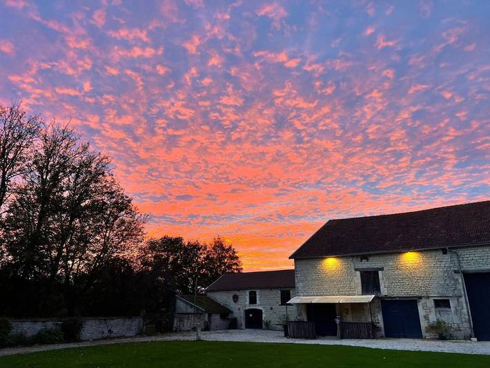 Gîte pour 16 personnes, avec terrasse et jardin dans Haute-Marne - 3