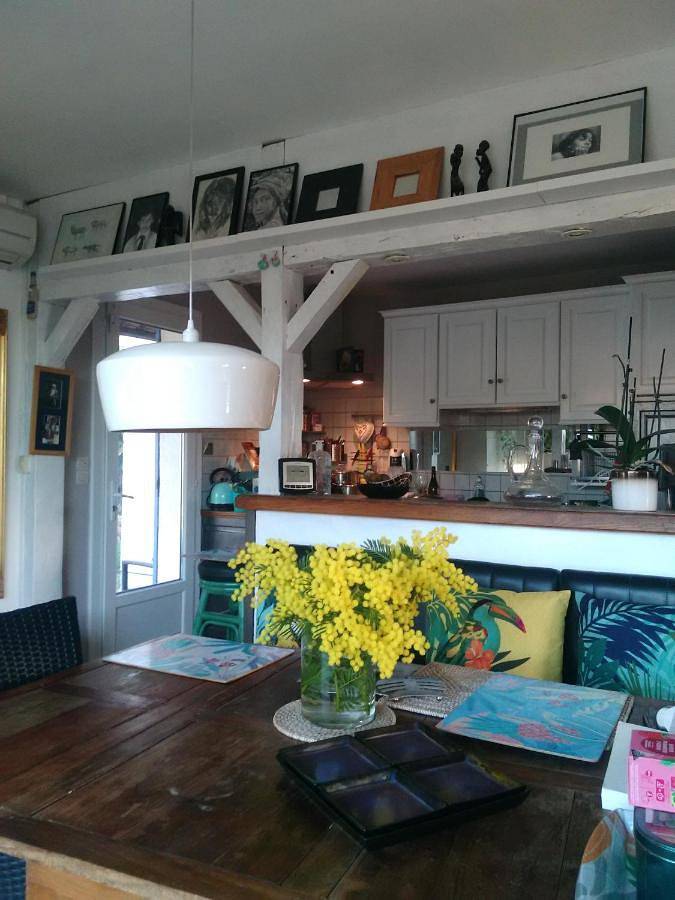 Location de vacances pour 8 personnes, avec terrasse ainsi que piscine et vue à Peyruis - 3