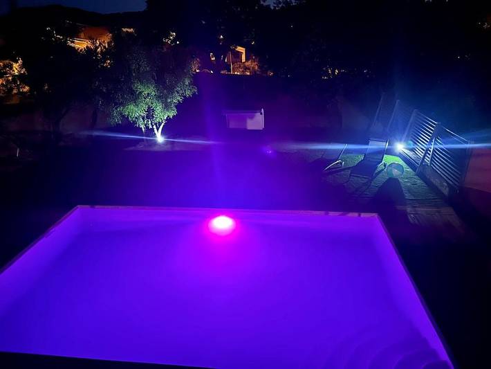 Location de vacances pour 8 personnes, avec jardin à Saint-Chamas - 3