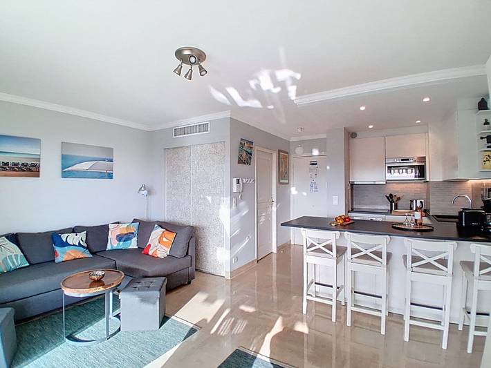 Gîte pour 2 personnes, avec terrasse dans Port du Cros de cagnes