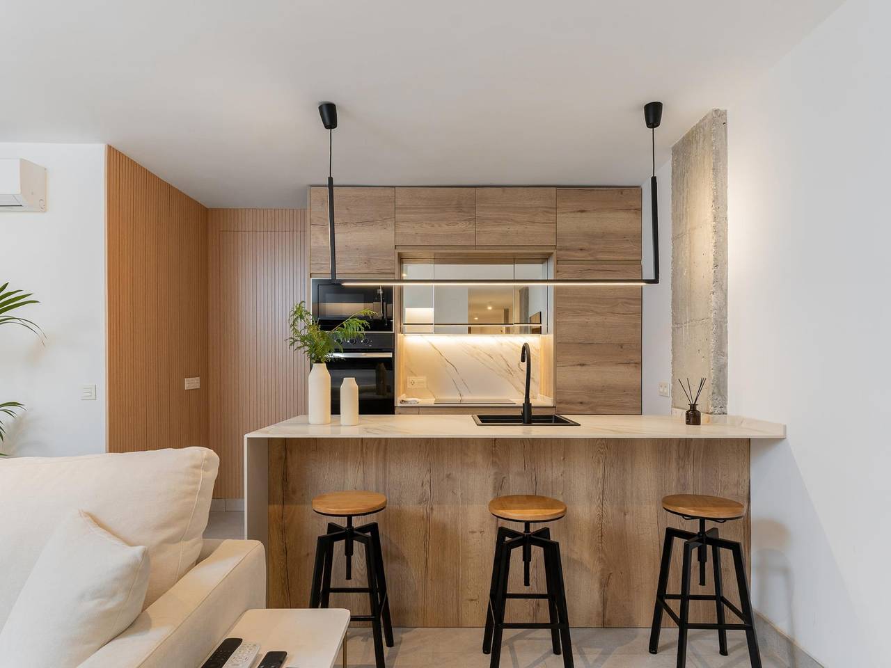 Ganze Ferienwohnung, Ferienwohnung für 6 Personen mit Garten in Torremolinos Zentrum, Torremolinos