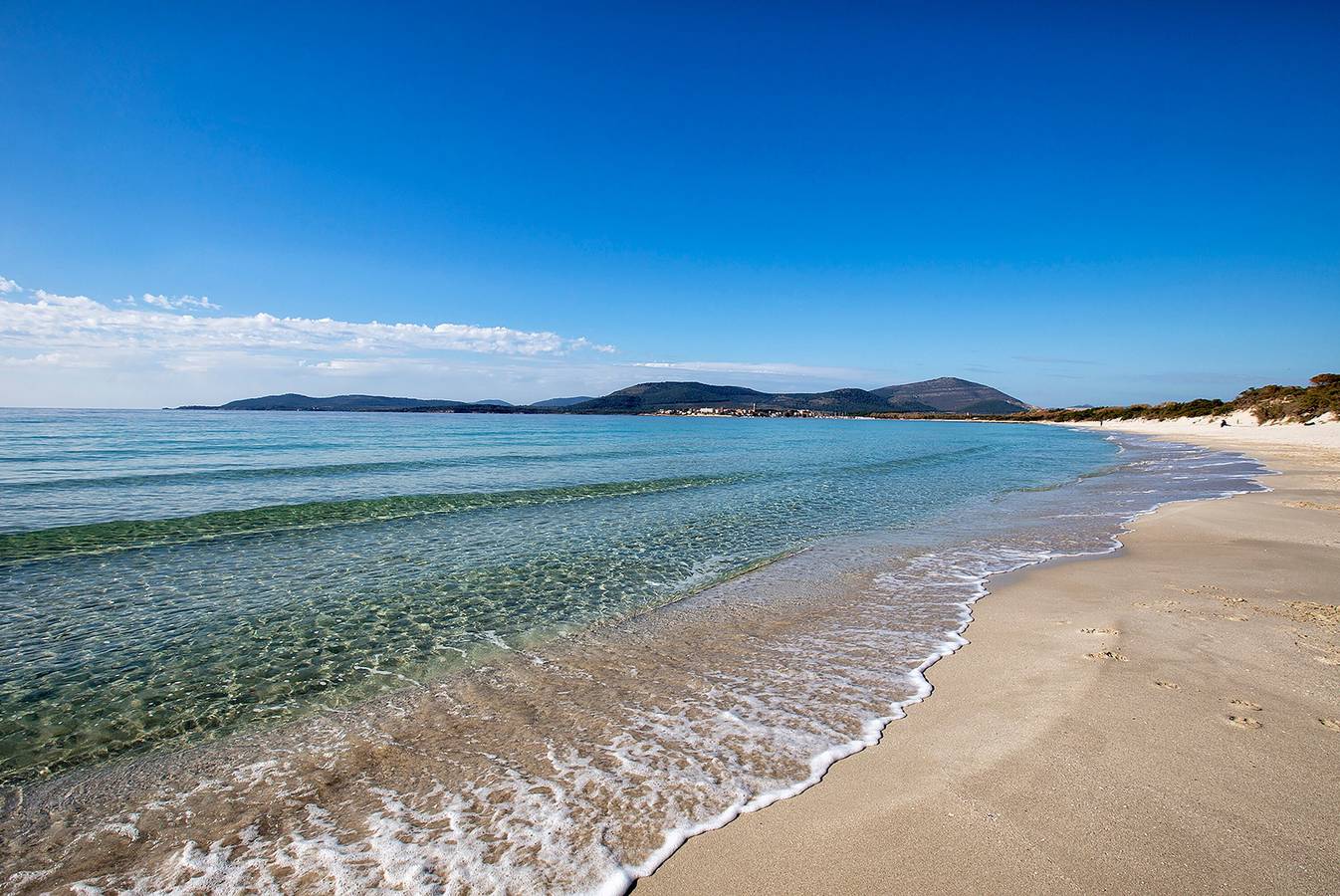 Ganze Wohnung, Ferienwohnung 'Casa Vacanze Emma' mit Bergblick, Wlan und Klimaanlage in Pivarada, Sassari Provinz