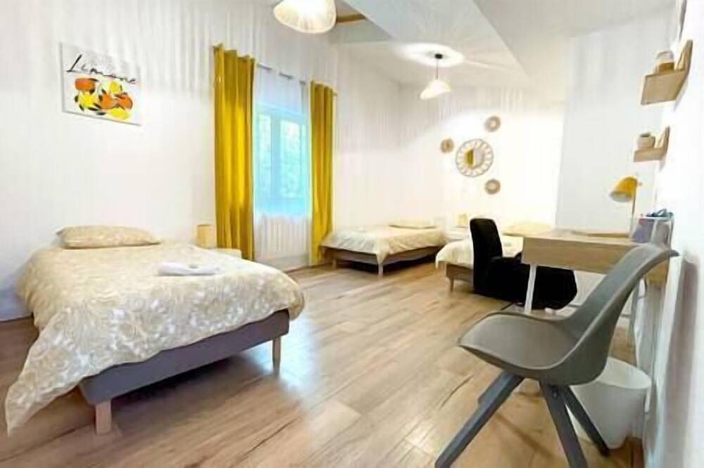 Entire apartment, Praslin: Zen Atmosphere Close to Douai in Flers-en-Escrebieux, Department Nord