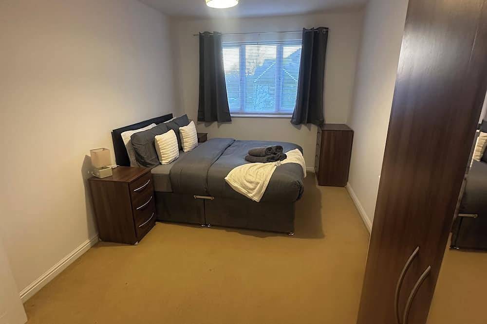 Entire apartment, A Home From Home in Crawley, West Sussex