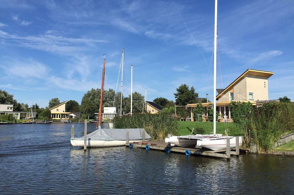 Ferienhaus auf dem Ufer der friesischen Seen in Ijsselmeer