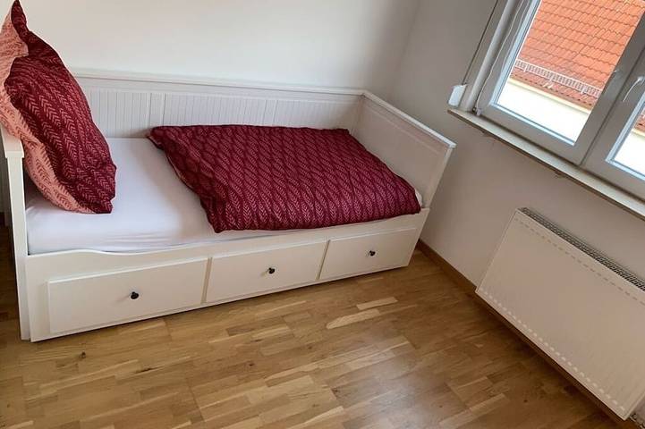 Ferienhaus für 6 Personen, mit Balkon und Garten in Zirndorf - 4