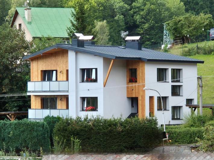 Pension voor 25 personen, with tuin and sauna as well as uitzicht and zwembad in Tsjechië