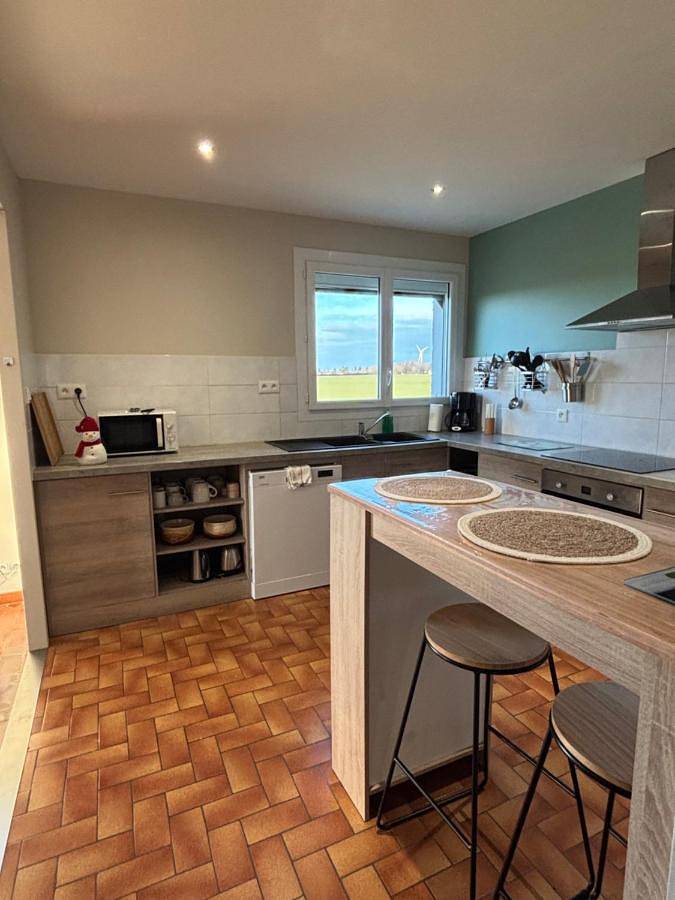 Location de vacances pour 6 personnes, avec terrasse et jardin à Rouillé - 3