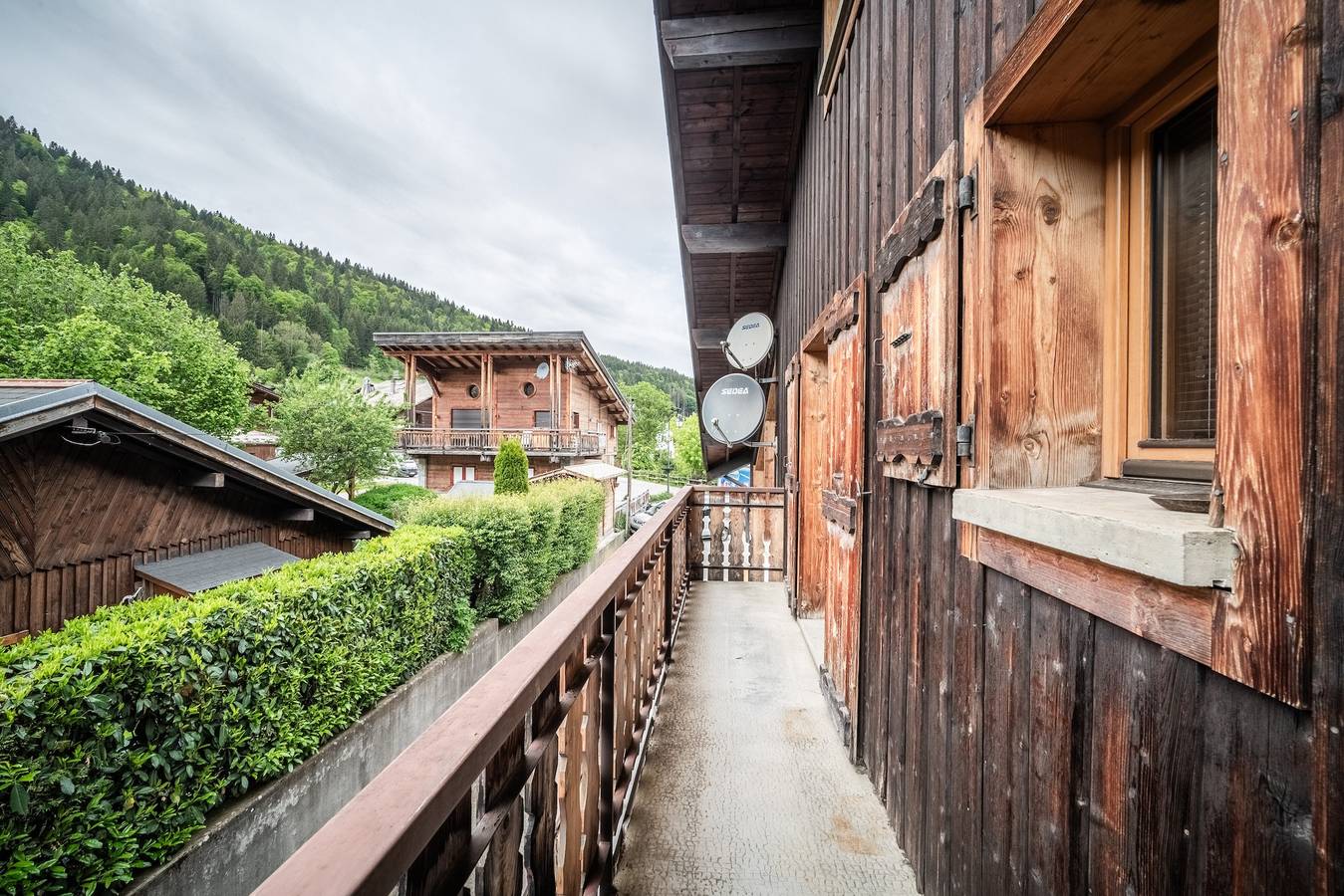 Appartement entier, Appartement "Chalet - Le Caribou" avec vue sur les montagnes, balcon et Wi-Fi in Morzine, Les Portes du Soleil