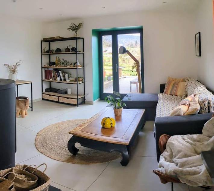 Location de vacances pour 7 personnes, avec vue ainsi que jardin et balcon à Lescheraines - 4