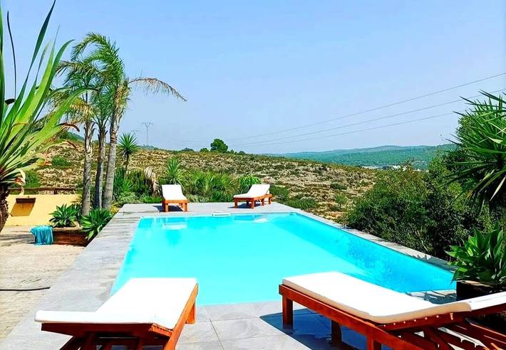 Chalet para 8 personas, con balcón y jardín en Ribera Alta (Valencia)