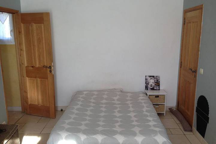 Location de vacances pour 8 personnes, avec jardin et terrasse à Cruis - 4