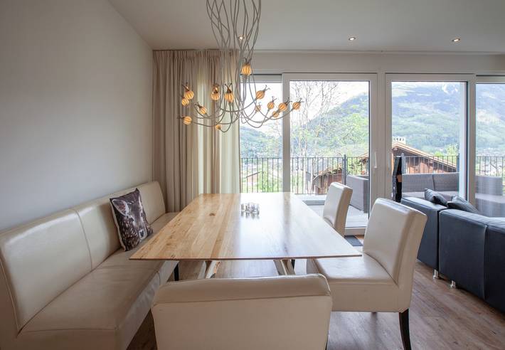 Ferienwohnung für 6 Personen, mit Balkon und Terrasse sowie Sauna in Tschagguns