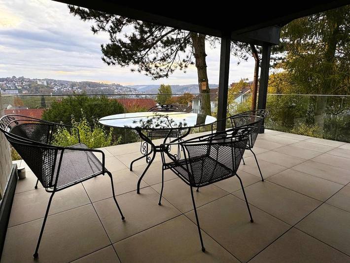 Ferienwohnung für 4 Personen, mit Balkon und Terrasse sowie Garten und Ausblick in Blaustein - 3