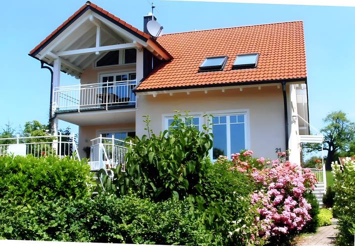 Ganze Wohnung, Ferienwohnung '1-Zimmer' mit privater Terrasse, Gemeinschaftsgarten und Wi-Fi in Unteruhldingen, Uhldingen-Mühlhofen