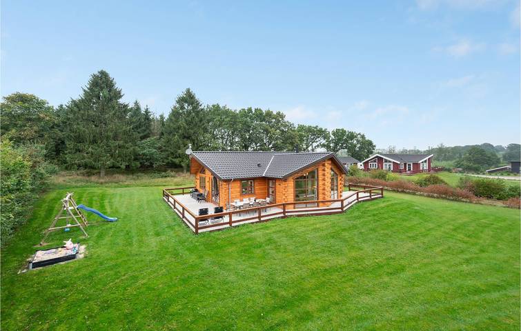Ferienhaus für 8 Personen mit Whirlpool in Ikast-Brande