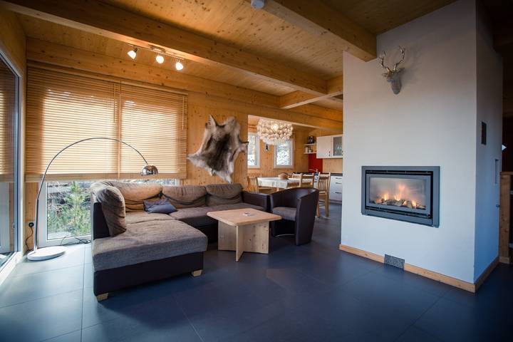 Ferienhaus für 14 Personen, mit Balkon und Whirlpool sowie Sauna an der Turracher Höhe