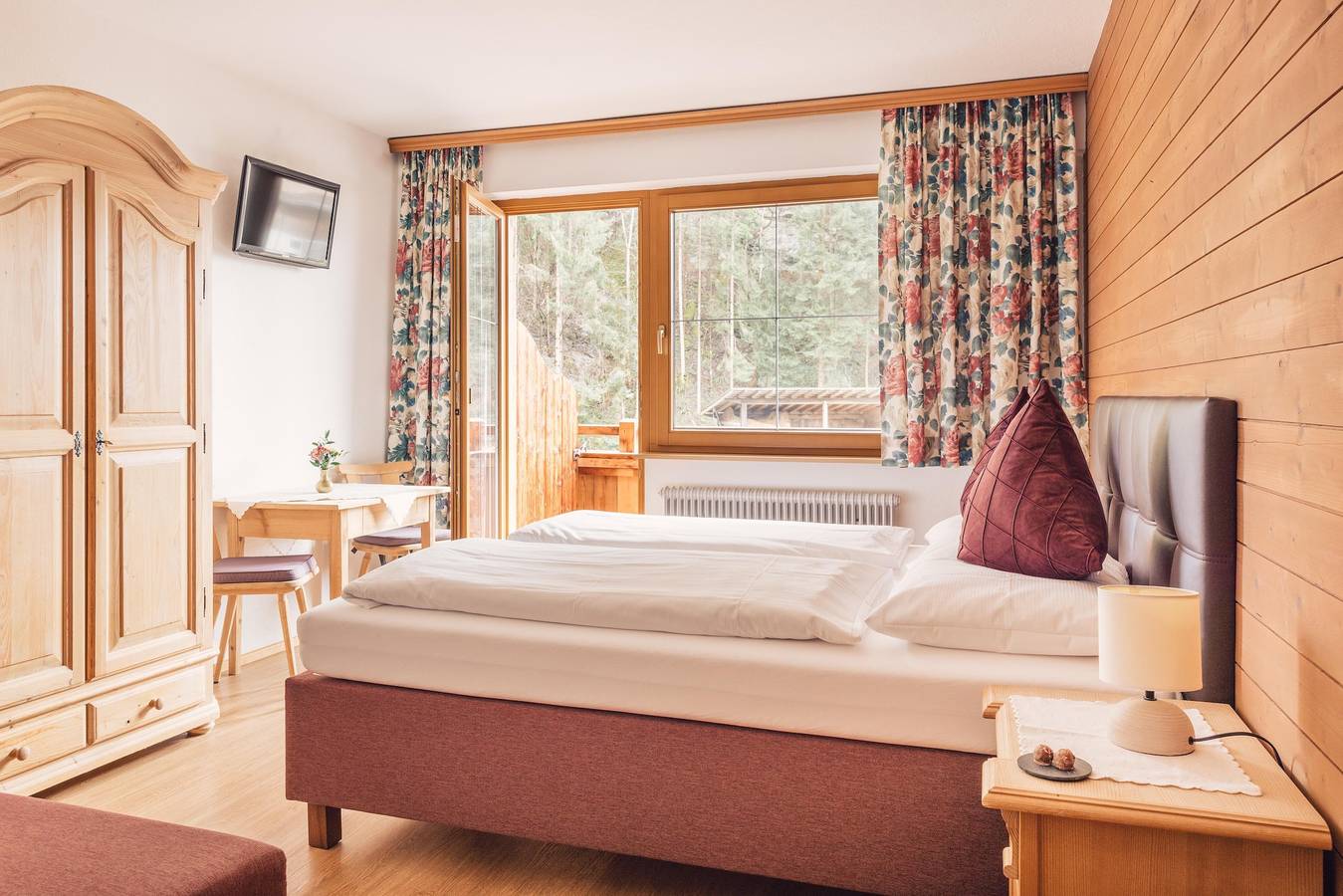 Classic Doppelzimmer Landleben - Long Stay in Stumm, Ski-Optimal Hochzillertal