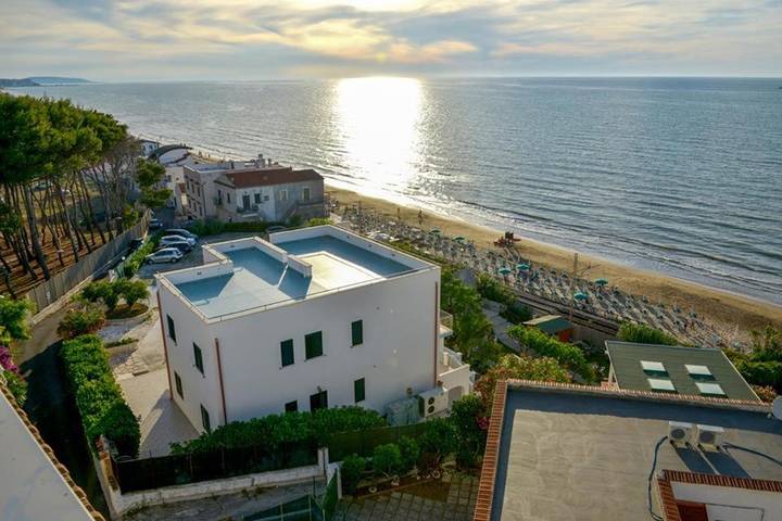 Appartamento per 2 persone, con Terrazza e Giardino a San Menaio