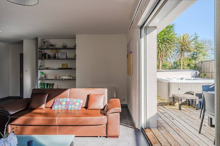 Location de vacances pour 6 personnes, avec jardin et jacuzzi, adapté aux familles dans Étang de Cazaux et de Sanguinet - 3