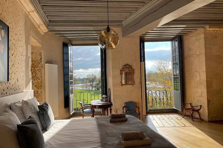 Château pour 15 personnes, avec jardin dans Nièvre - 2