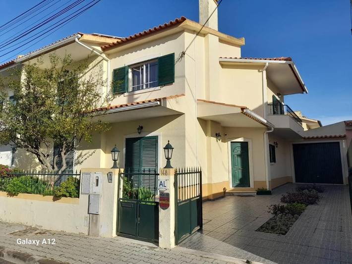 Location de vacances pour 12 personnes, avec jardin et vue, animaux acceptés dans Fernão Ferro - 2
