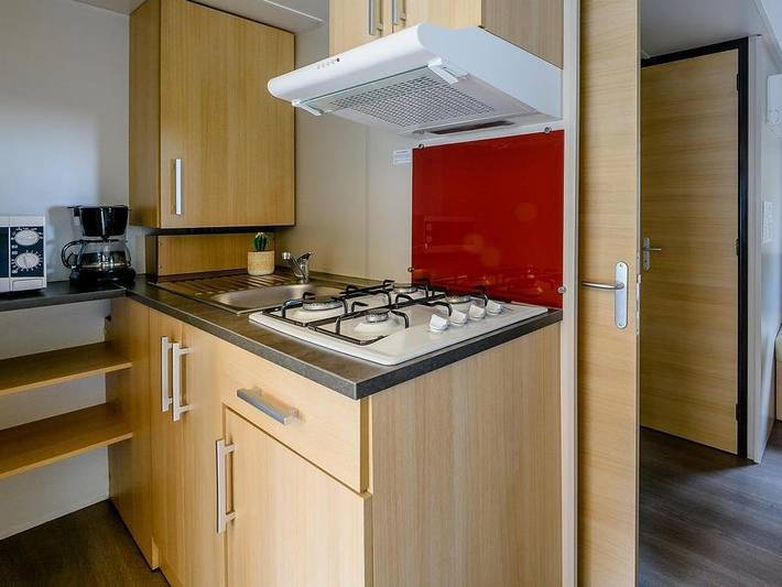 Camping pour 4 personnes, avec bassin pour enfant à Parentis-en-Born - 4