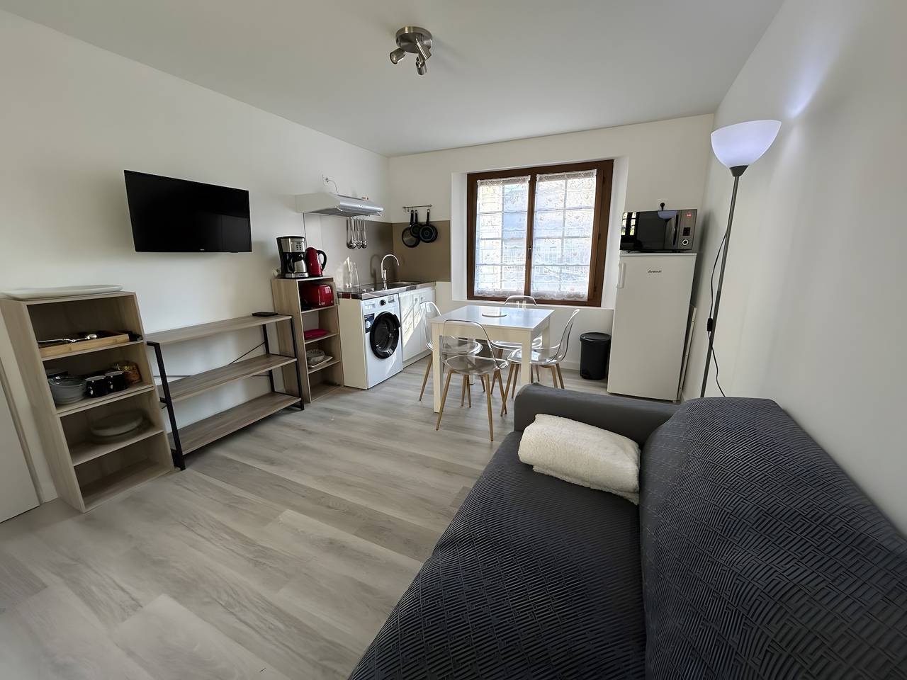 Ganze Wohnung, Apartment „L'arrieulat 2“ mit Bergblick, gemeinsamer Terrasse und Garten in Argelès-Gazost, Französische Pyrenäen