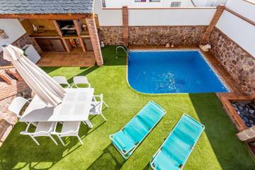Apartment for 5 People in Nerja, Costa del Sol, Photo 1