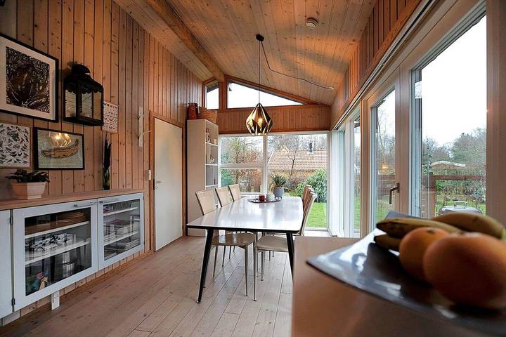 13310 Vig - Kongepartens Strandvej 42 in Ellinge Lyng, Højby