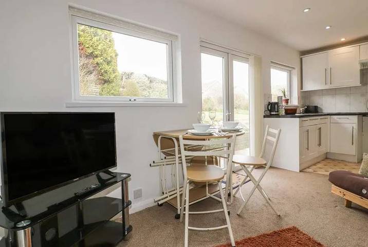 Bungalow para 2 personas, con terraza y jardín - 1