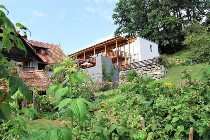 Bauernhof für 5 Personen, mit Ausblick und Garten, kinderfreundlich am Millstätter See