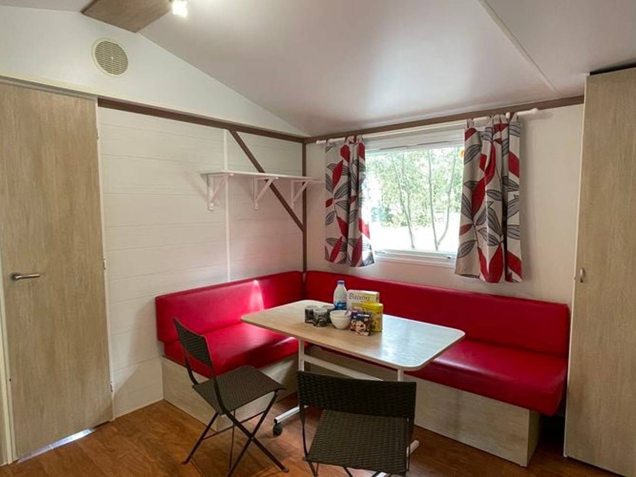 Mobil home 6 pers avec terrasse in Saint-Maurice-d'Ibie, Ardèche