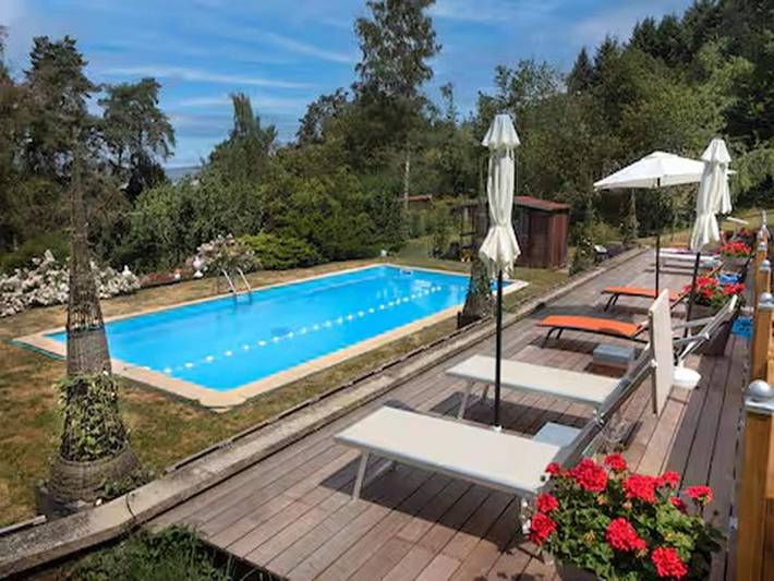 Schloss für 8 Personen, mit Terrasse und Pool in Frankreich - 3