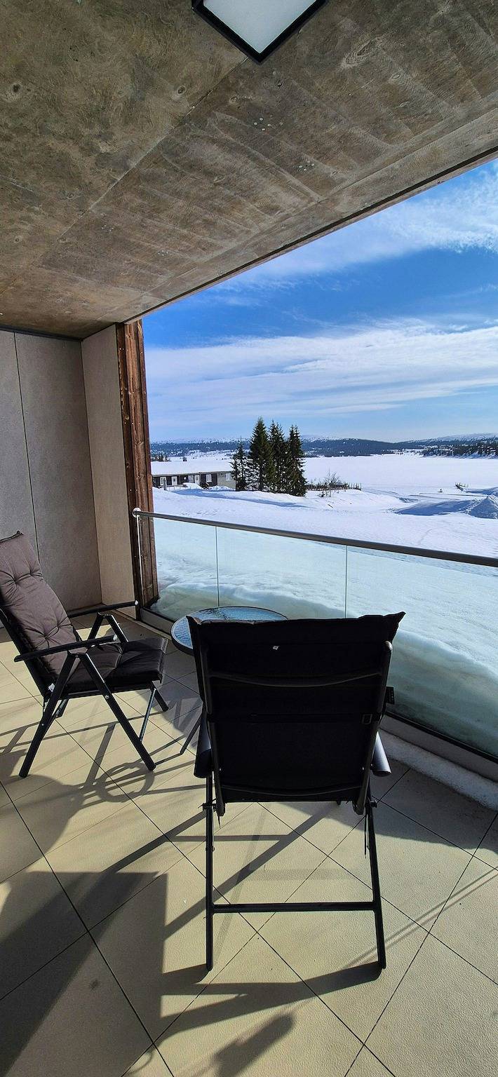 Ganze Wohnung, Apartment mit Seeblick in Sjusjøen in Sjusjoen, Ringsaker