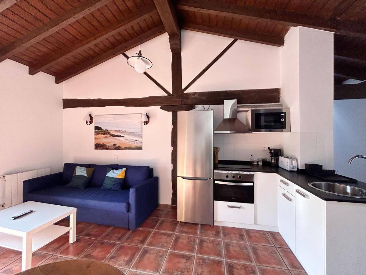 Apartamentos Camino del Norte in Cóbreces, Alfoz de Lloredo