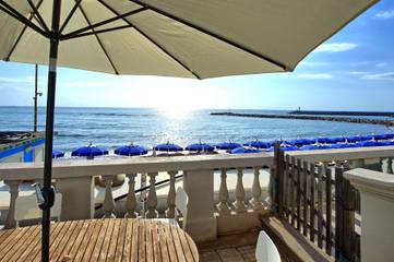 Ferienwohnung für 4 Personen, mit Terrasse in Italienische Riviera