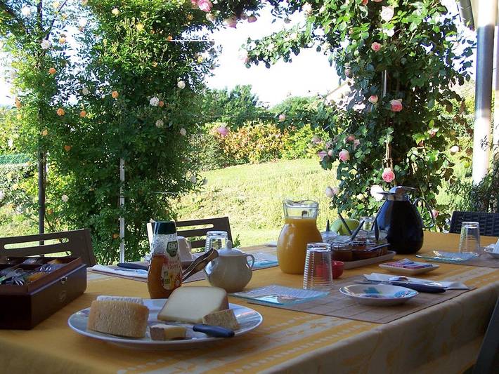 Chambre d’hôte pour 3 personnes, avec piscine et jardin