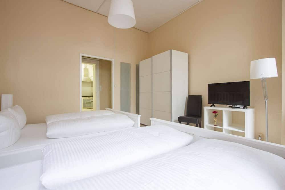 Entire apartment, Primeflats - Apartment Genter 1 Berlin-Wedding in Berlin Wedding, Berlin