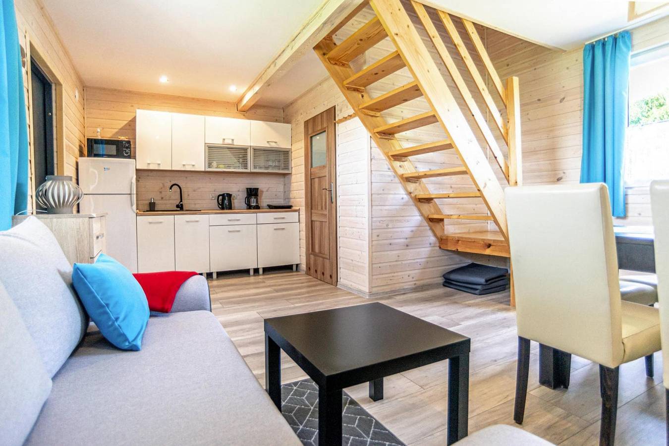 Klimatisierte Ferienhäuser, Sommerpool, Rewal in Rewal, Powiat gryficki