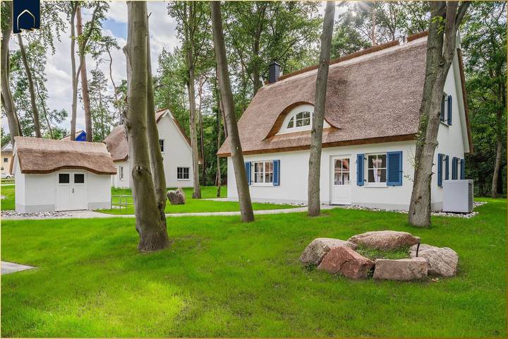 Ferienhaus für 6 Personen, mit Sauna und Ausblick sowie Garten in Zirchow