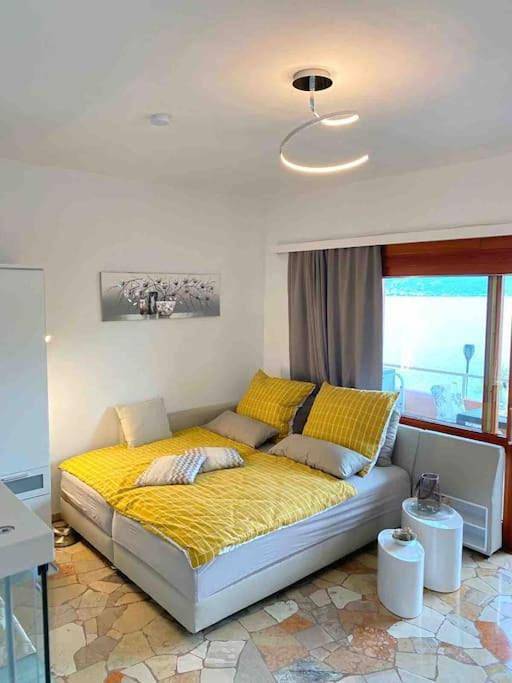 Ferienwohnung für 3 Personen, mit Garten und Seeblick sowie Ausblick in Brezzo di Bedero - 3