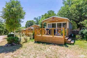 Mobil home pour 4 personnes dans Séniergues