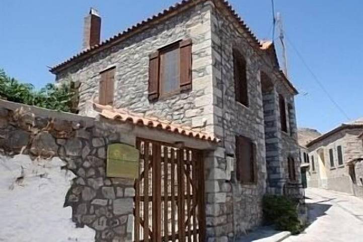 Villa für 6 Personen, mit Garten und Terrasse - 1