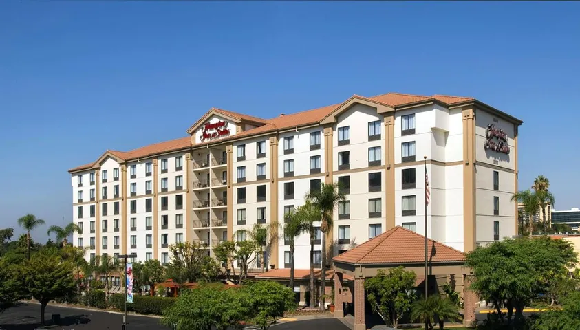 Hotel for 4 people, with pool and terrace as well as hot tub, with pets - 1