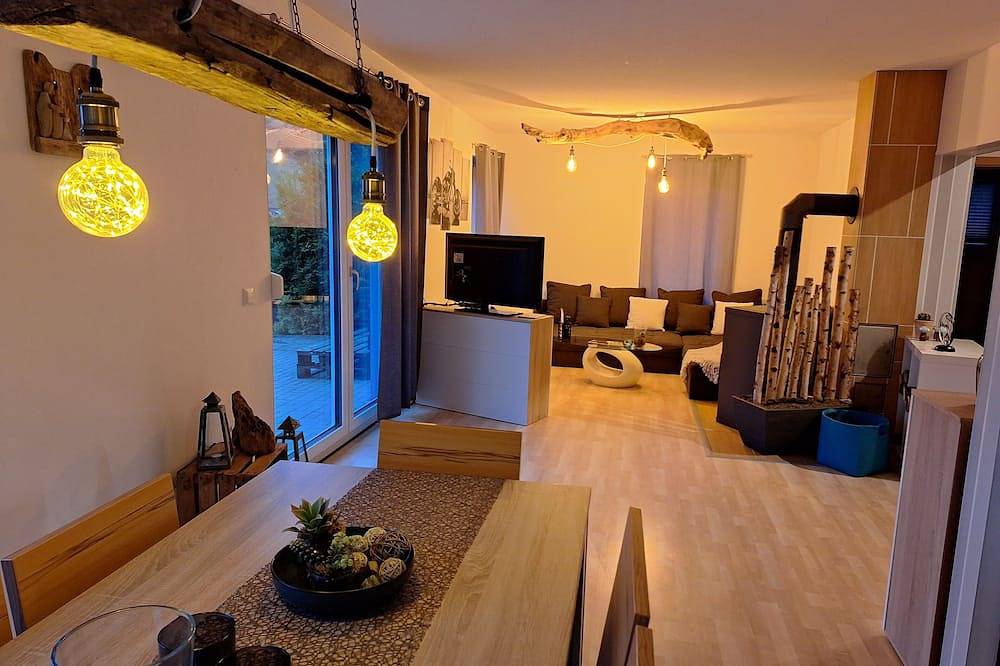 Unser Ferienhaus bedeutet Urlaub, Entspannung, Ruhe, Natur, Erlebnis, Wohlfühlen in Floh-Seligenthal, Rennsteig