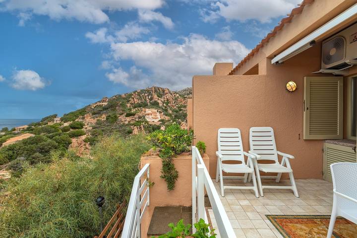 Casa Vacanze 'Sardegna Sul Mare K1' con Vista Mare, Piscina Condominiale e Aria Condizionata in Costa Paradiso, Trinità d'Agultu e Vignola
