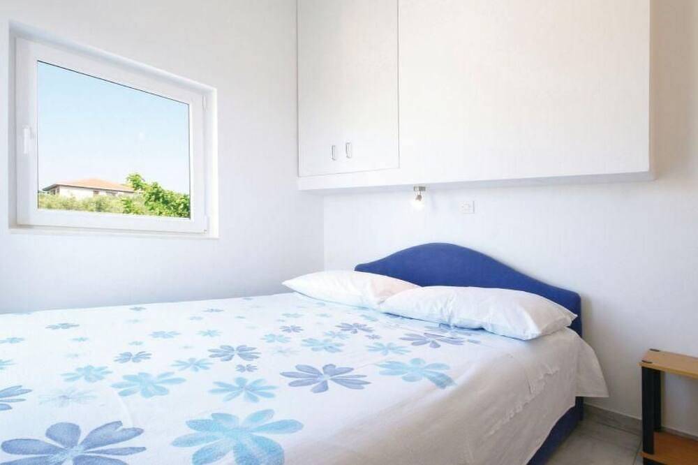 Geräumige Ferienvilla mit Pool und Meerblick in Šolta (Split-Dalmatien), Grohote