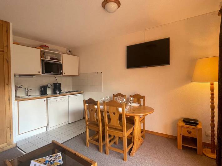 Gîte pour 4 personnes, avec balcon, animaux acceptés dans Méribel - 2